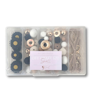 Small DIY Craft Kit - Black & Gold Luxe Daisy