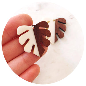 30mm Monstera Leaf Pendant - Acrylic & Wood - Light Peach - Each