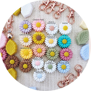 Oatmeal Speckled - 22mm Mini Daisy Silicone Beads - 2 beads