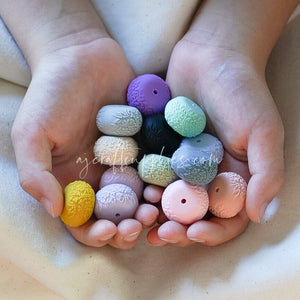 Light Grey - 22mm abacus (Floral Embossed) Silicone Beads - 5 Beads