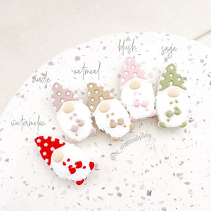 Oatmeal - Christmas Gnome Silicone Beads - 5 beads