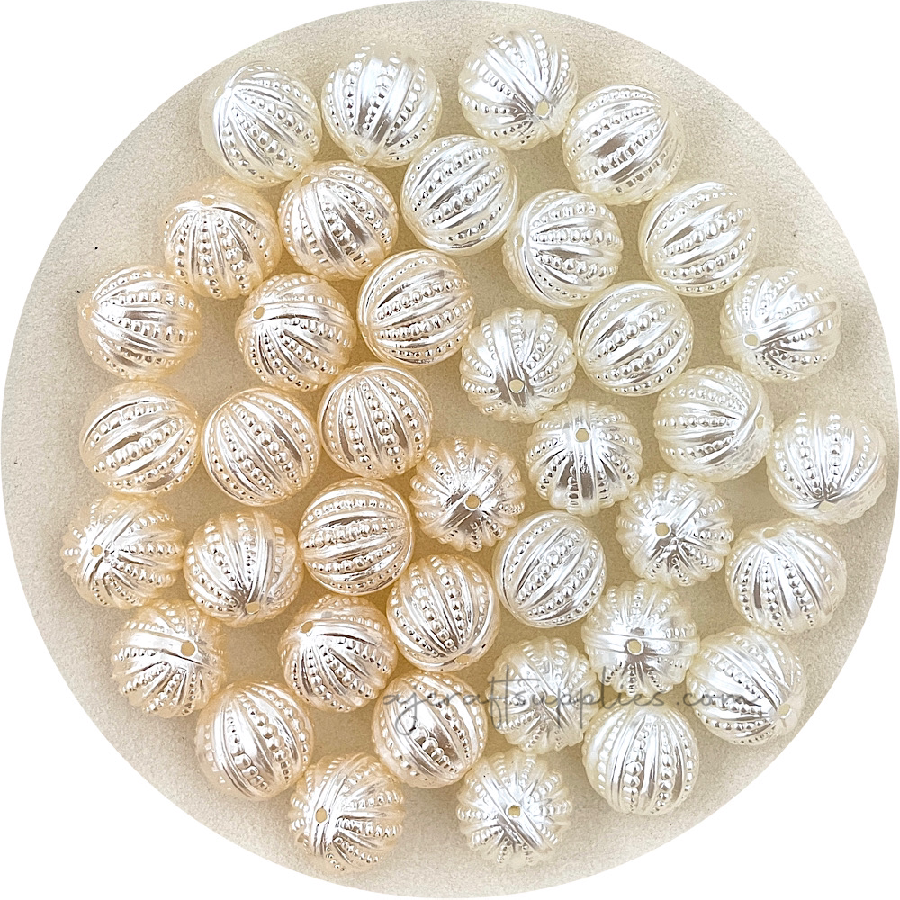 18mm Filigree Textured Round Pearl Acrylic Beads - Choose Your Colour - 5 Beads