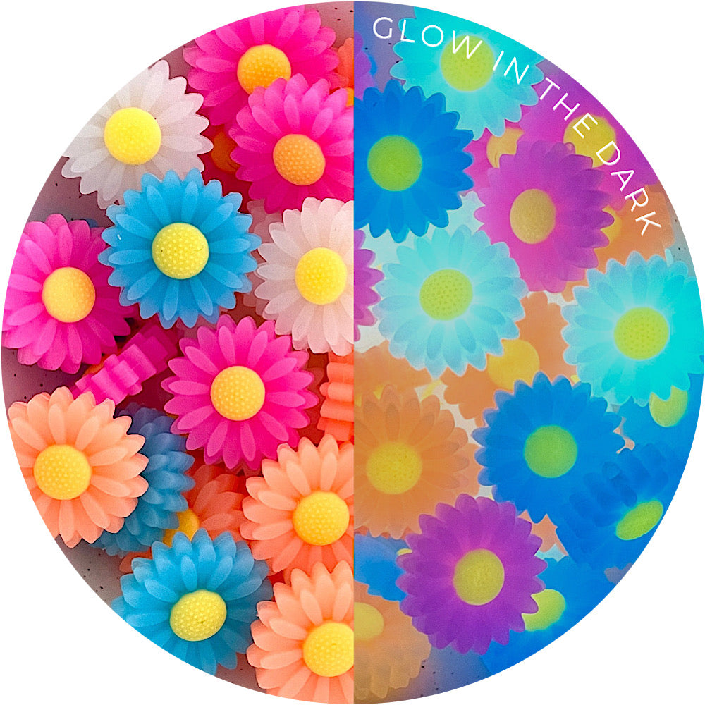 30mm Daisy Glow in the Dark Silicone Beads - CHOOSE YOUR COLOUR - 2 Beads