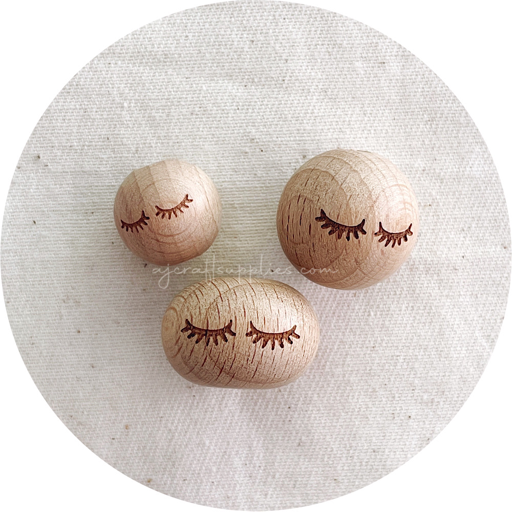 Beech Wood Engraved Beads (EYELASHES) - CHOOSE A SIZE - 5 beads