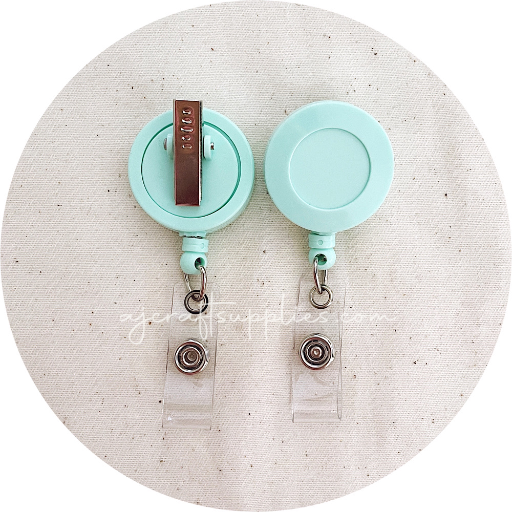 Retractable Badge Reel with Rotating Alligator Clip - Mint Green