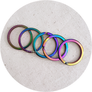 30mm Round Split Ring Keyring - Rainbow - 5 rings