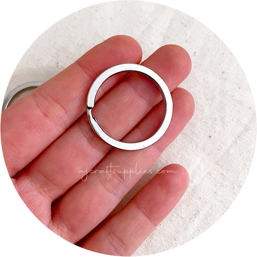 30mm Round Split Ring Keyring - Silver - 5 rings