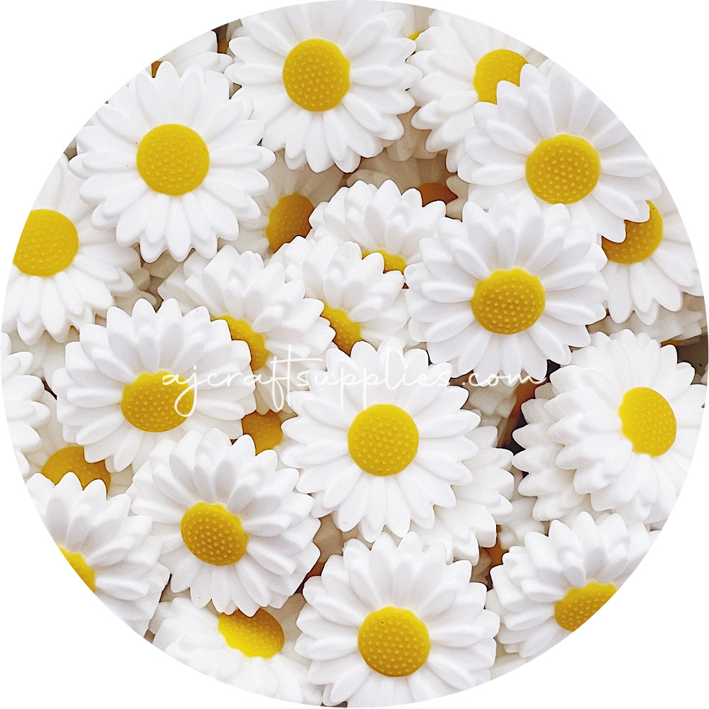 Snow White - 30mm Large Daisy Silicone Beads - 2 beads