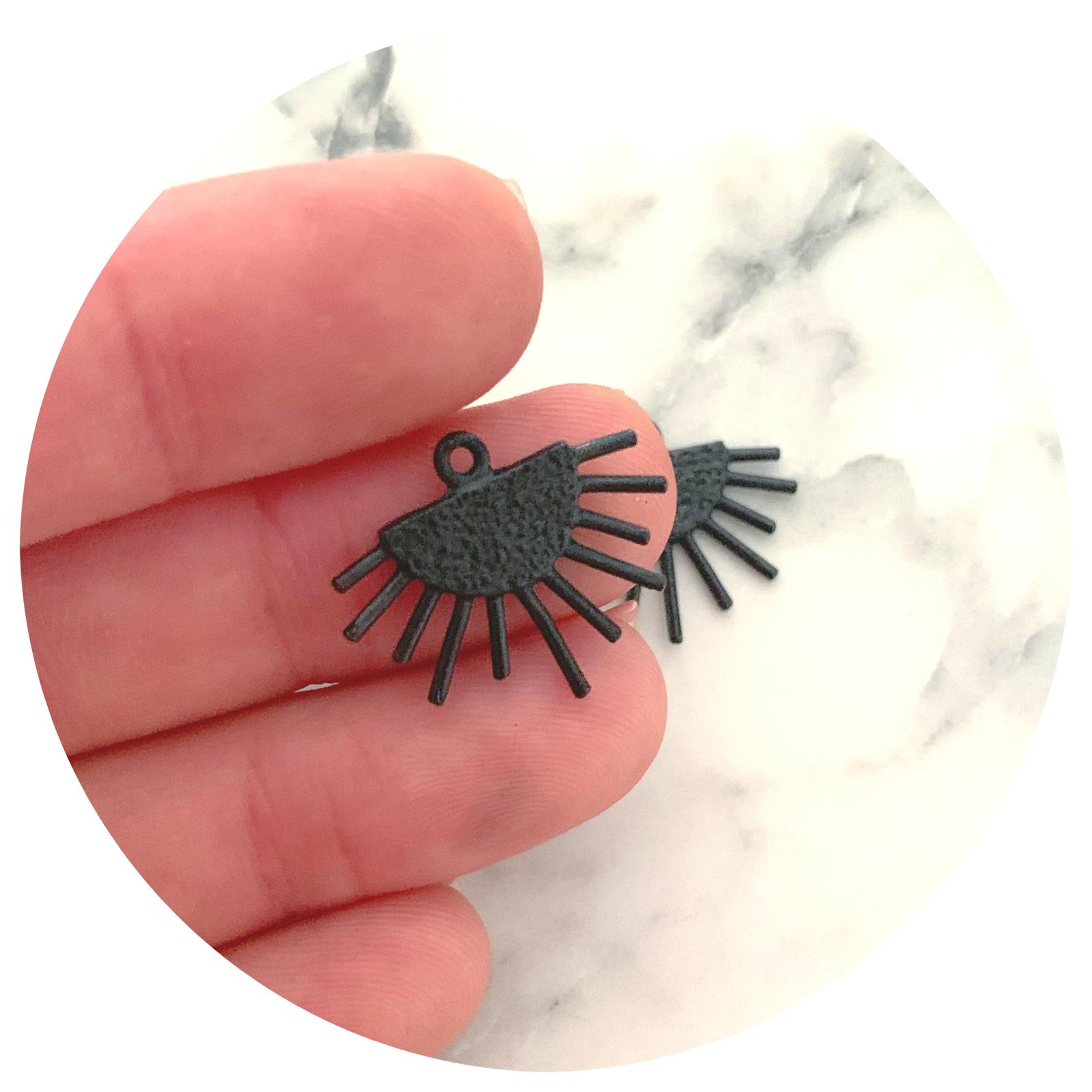 Sunburst Ethnic Pendants - Black - 2 pcs - E459 S1056