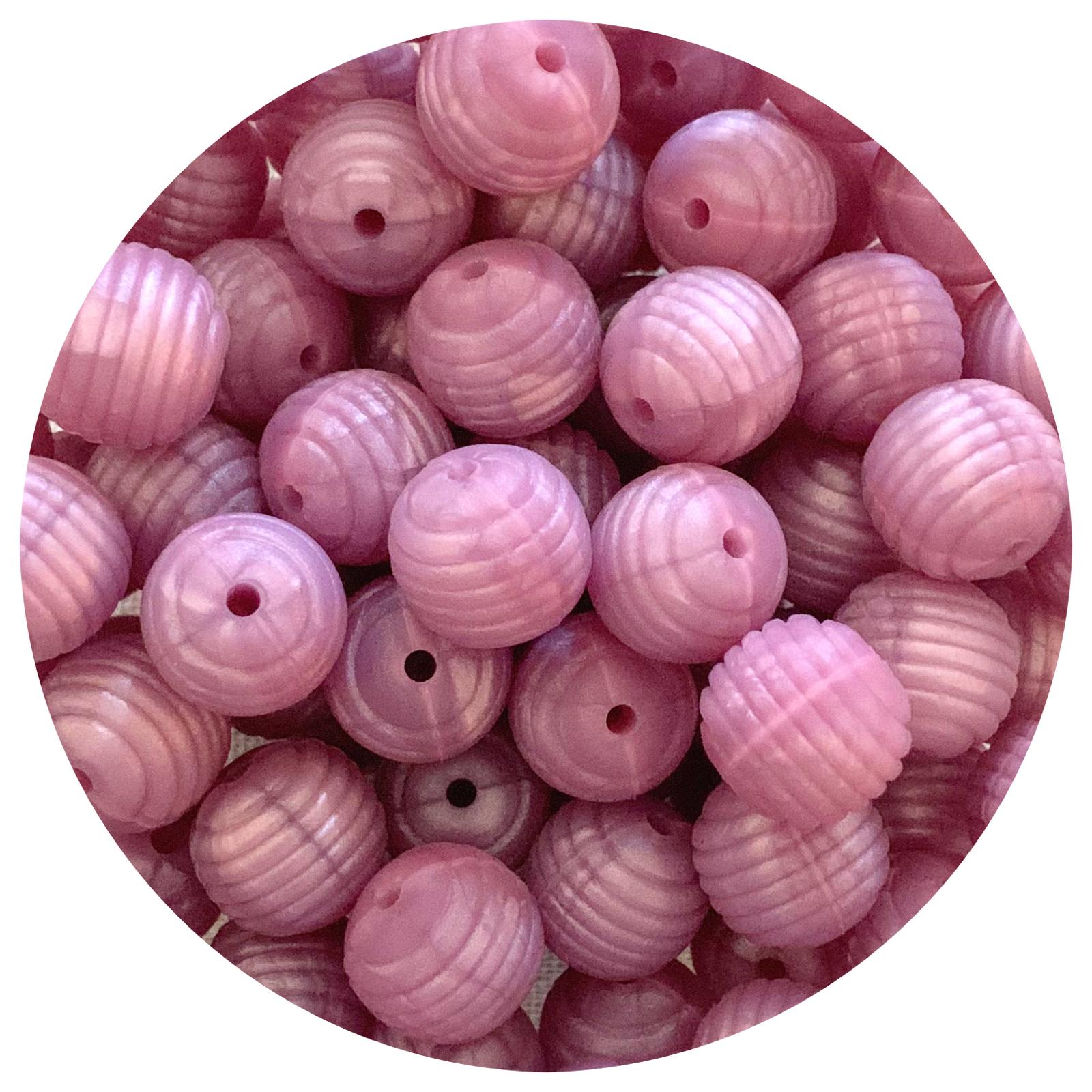 Pearl Violet - 15mm round Beehive - 5 Beads
