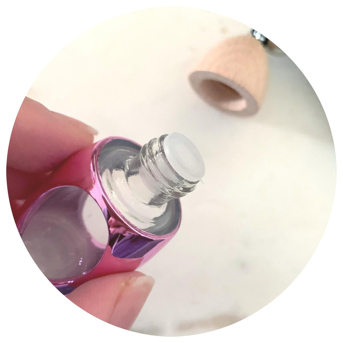 Hanging Bullet Diffuser Bottle - Pink - Each