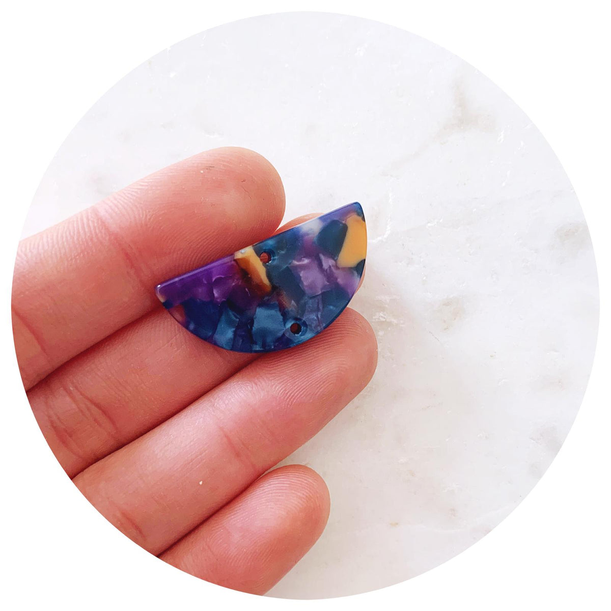 Acrylic Connectors - Half Circle - 2 Holes - 2pc