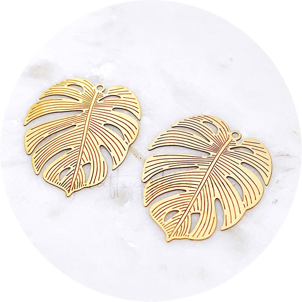 60mm Monstera Leaf Charms - Raw Brass - 2 pcs - D1673