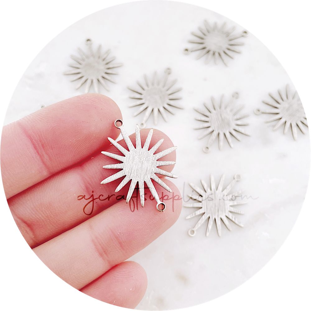 Sunburst Connectors - 2 loops - Antique Silver - 2 pcs - D559