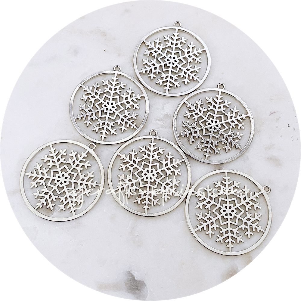 35mm Snowflake Round Charm - Silver - 2 pcs