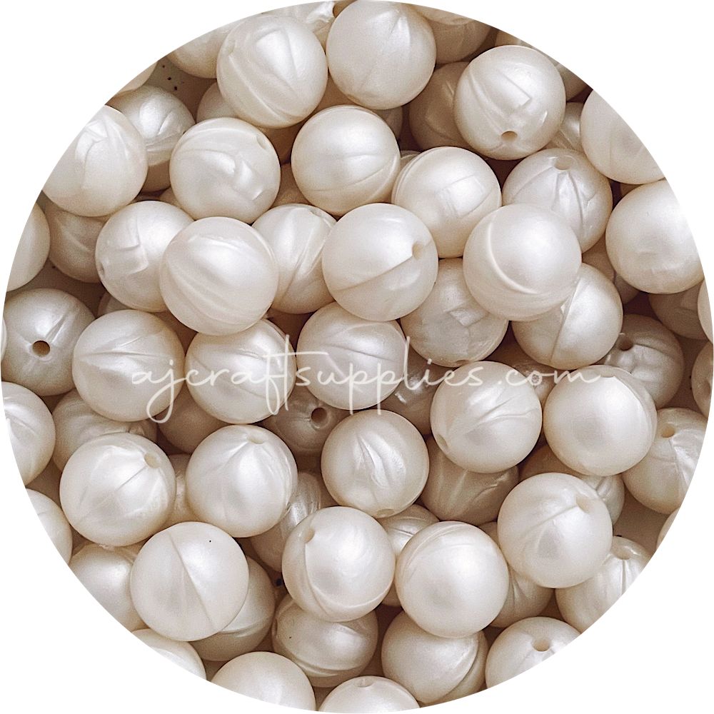 Pearl White - 15mm round - 10 Beads