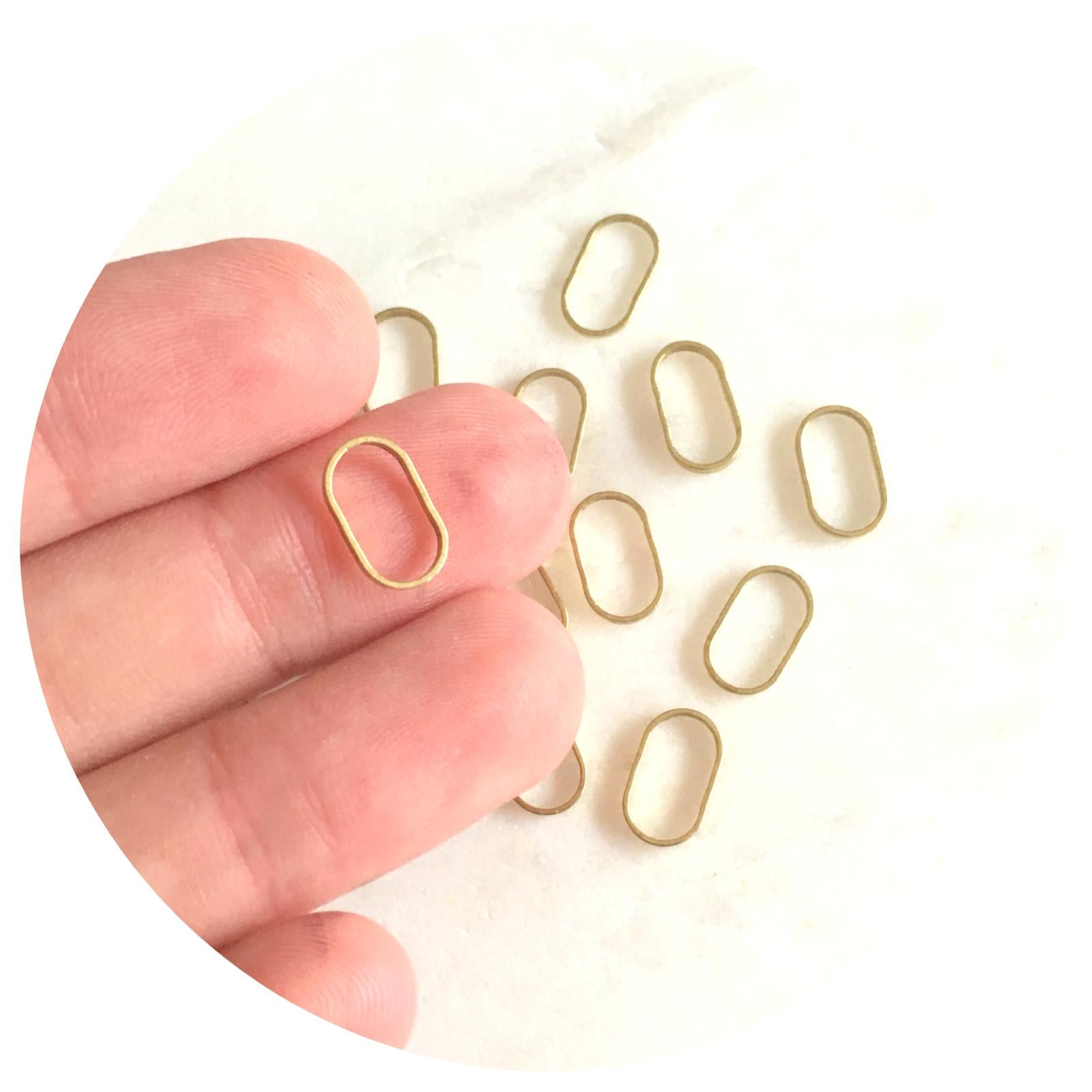10mm Oval Connector - Raw Brass - 2 pcs - 1171BR