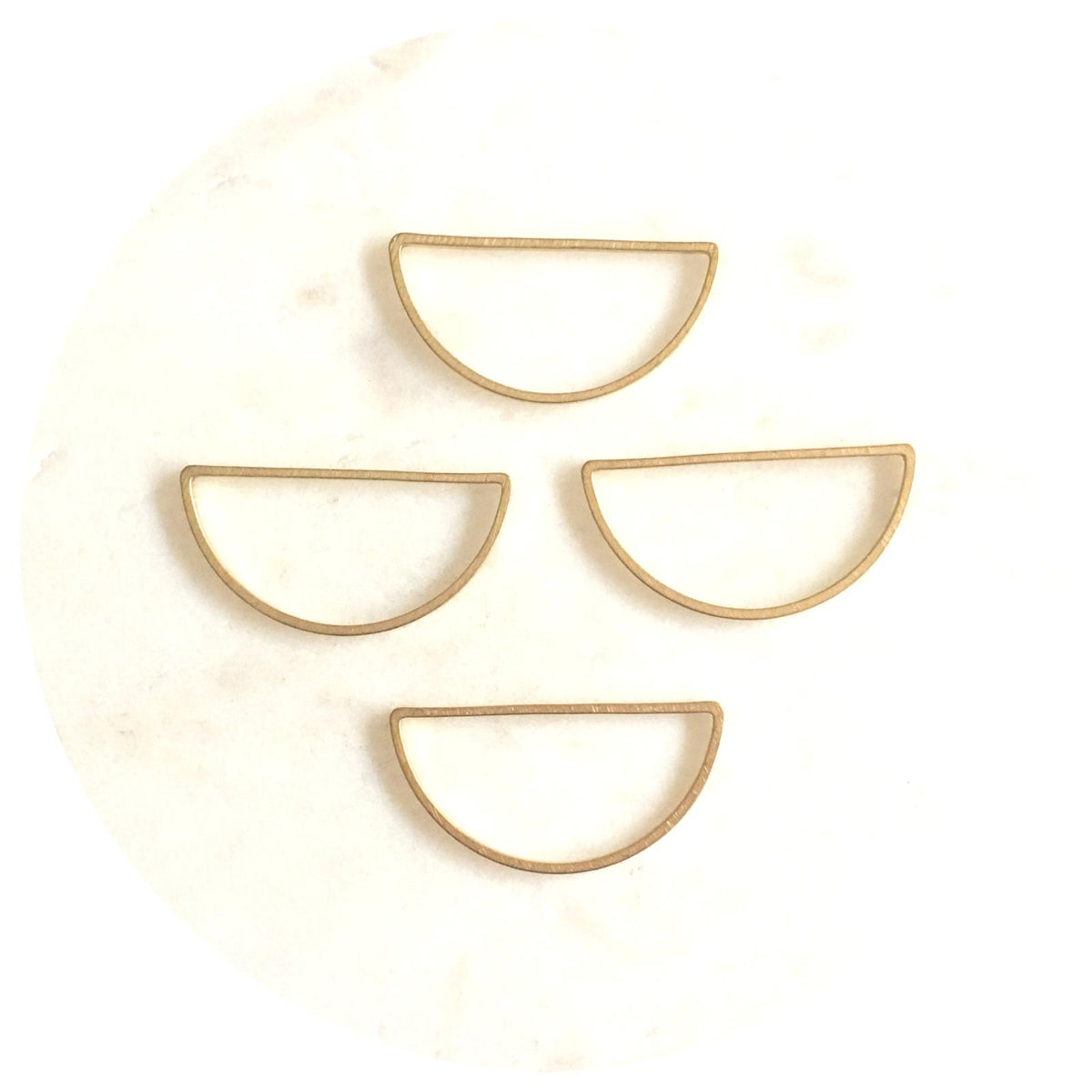 30mm x 15mm Open Half Circle Connector - Raw Brass - 2 pcs - D1280