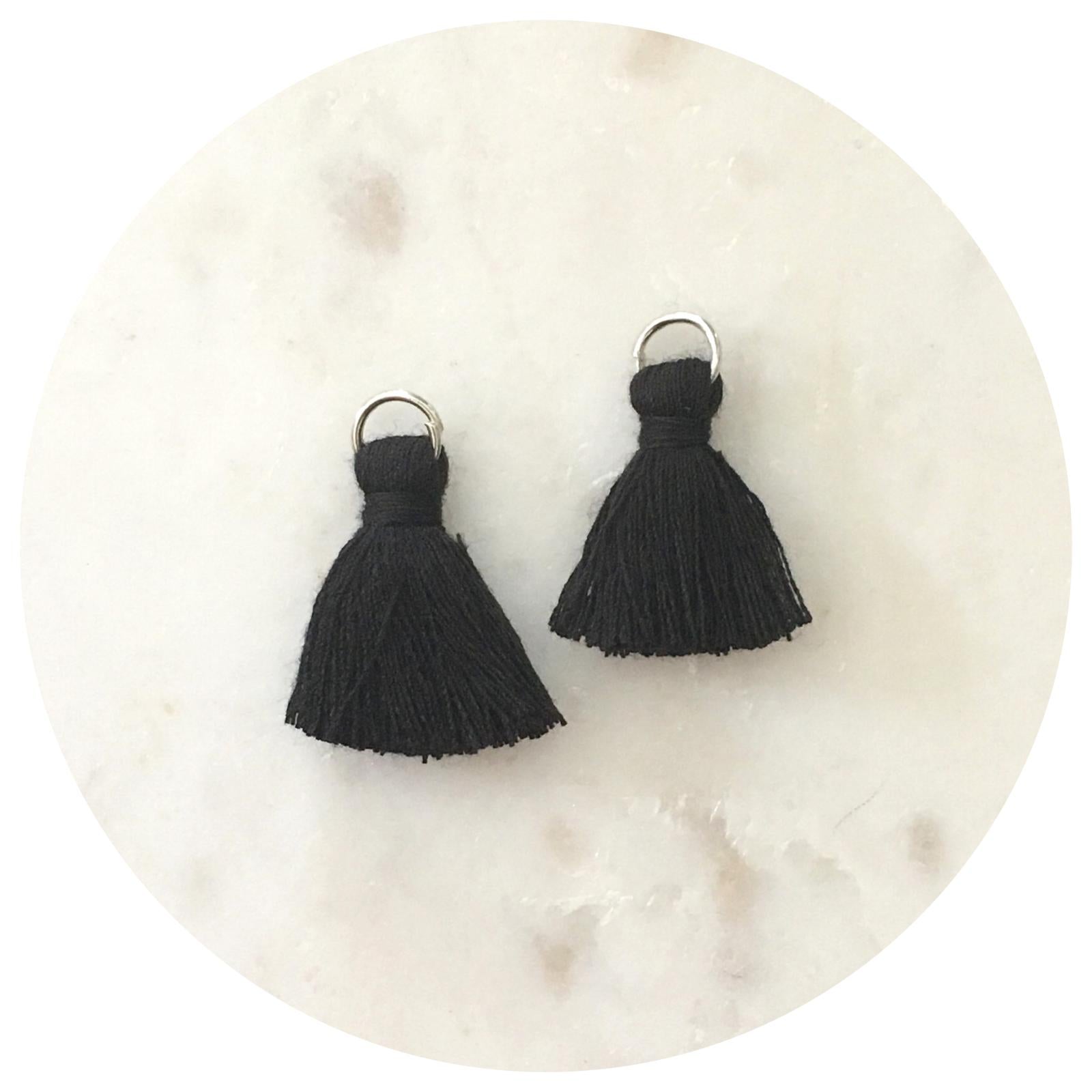 20mm Mini Cotton Tassels - Jet Black - 2pack - L4620