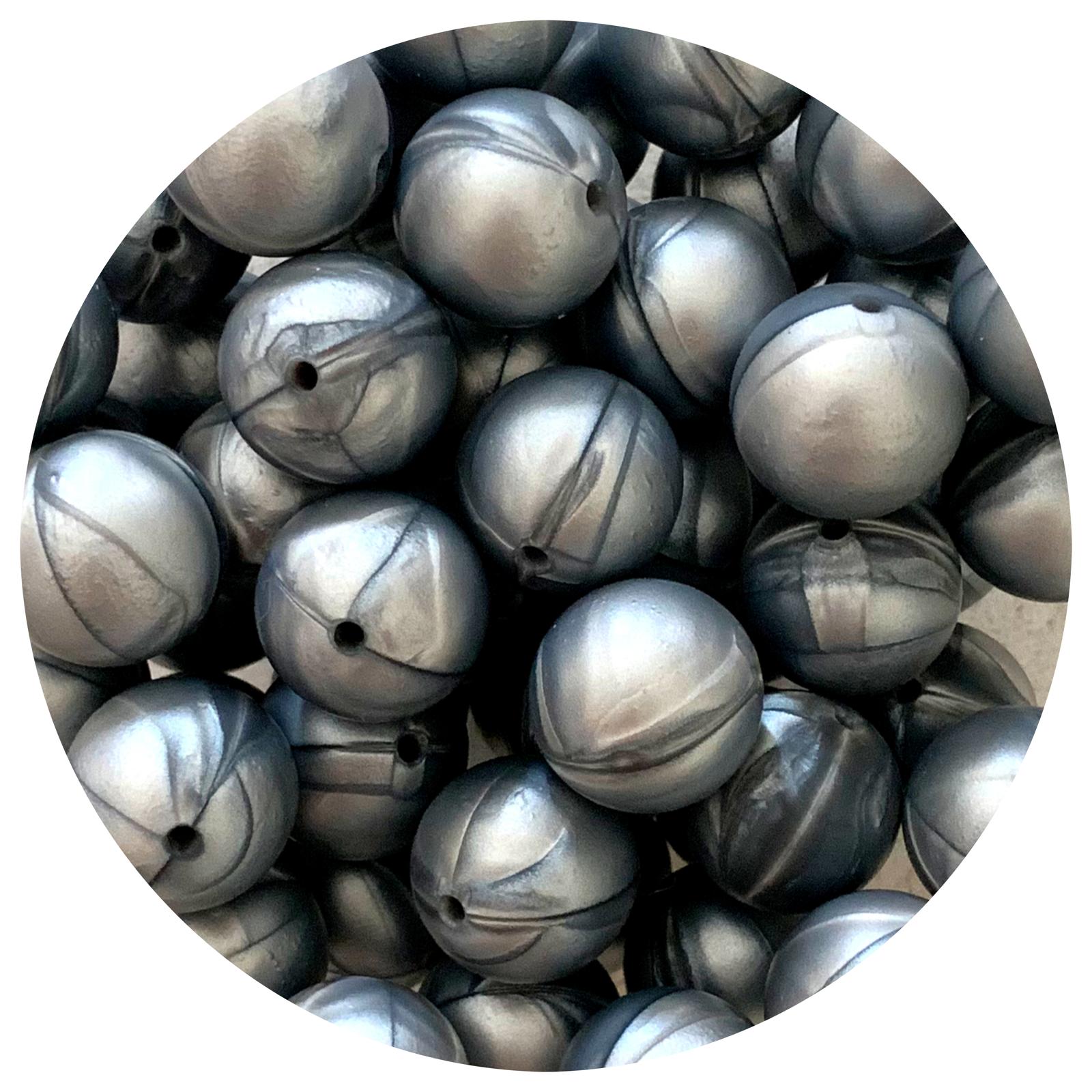 Metallic Silver - 19mm round - 5 Beads
