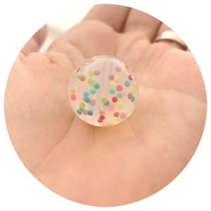 Rainbow Speckled Clear - 19mm round - 5 Beads