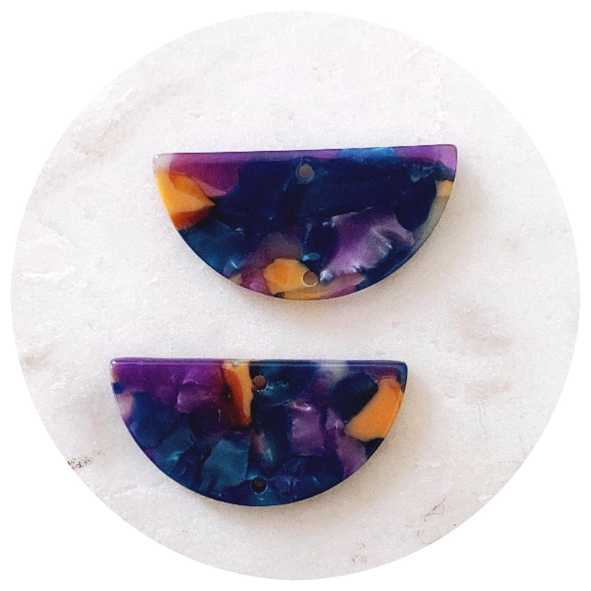 Acrylic Connectors - Half Circle - 2 Holes - 2pc