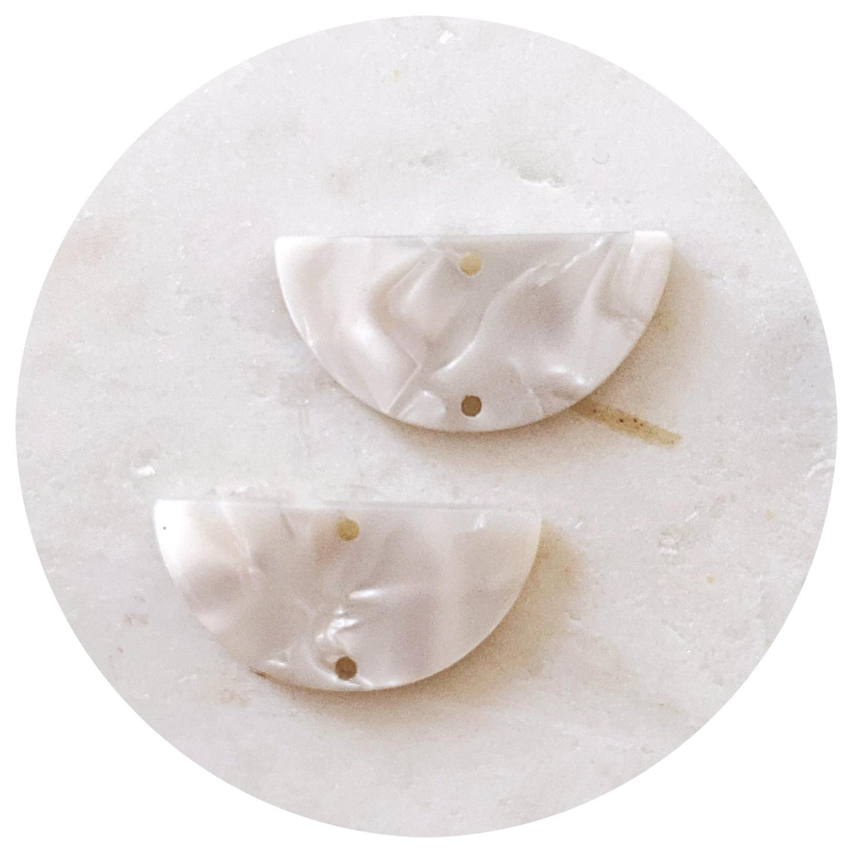 Acrylic Connectors - Half Circle - 2 Holes - 2pc