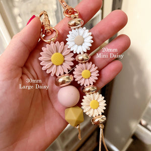 Snow White - 30mm Large Daisy Silicone Beads - 2 beads